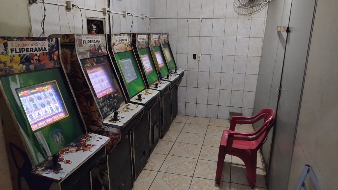 Máquinas de jogos de azar foram apreendidas na segunda-feira (2)