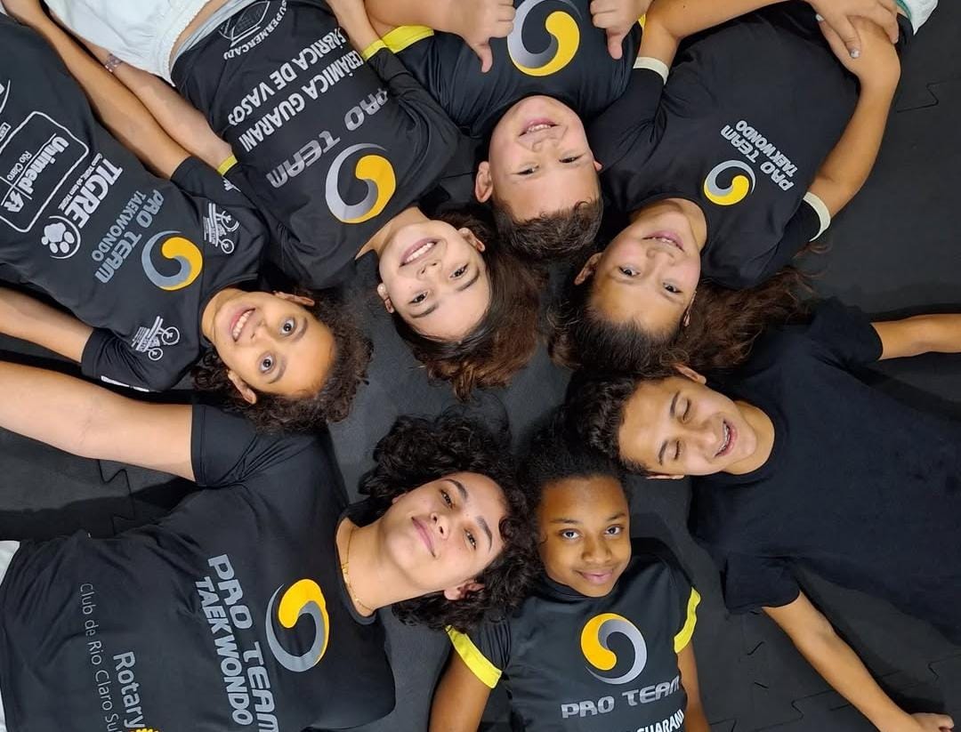O projeto vai atender crianças e adolescentes de 5 a 15 anos com aulas de Taekwondo e é realizado pela escola de artes marciais Pro Team