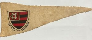 Bandeira da equipe E.C. Flamengo de Santa Gertrudes, criada em 1949