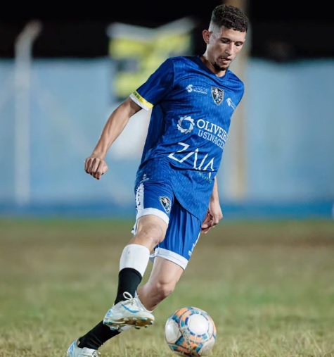 Pelo Ultimo Gole. Gabriel E. chacoalhou a rede oito vezes em um placar de 13 x 1 em cima do Indaia