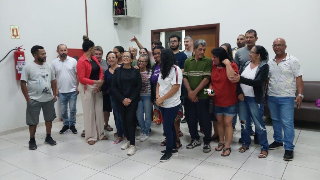 Público acompanhou o lançamento do livro, do curta metragem e do Museu Falante