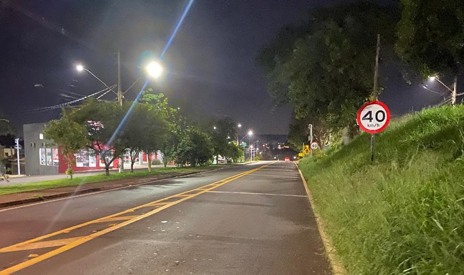 Radar passa a operar a zero hora desta quarta-feira (12). O limite de velocidade nos dois sentidos da Rodovia Constante Peruchi (SP 317 - KM 172,300) é de 40 KM/h - Foto: Carlinhos Brown