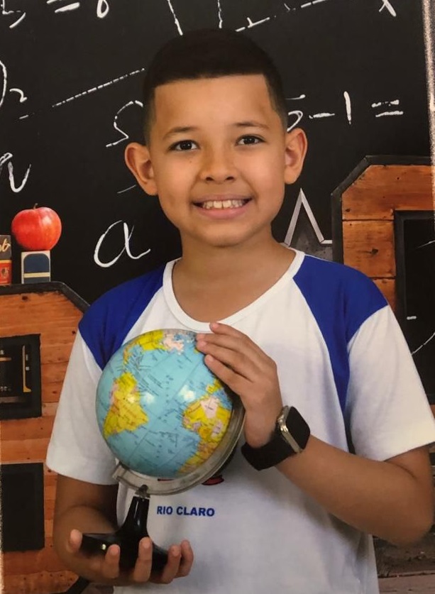Podem participar da campanha para o menino Luiz Eduardo Almeida da Silva, de 9 anos, diagnosticado com Leucemia Mieloide Aguda, basta ter entre 18 e 35 anos, bom estado de saúde e apresentar um documento oficial com foto