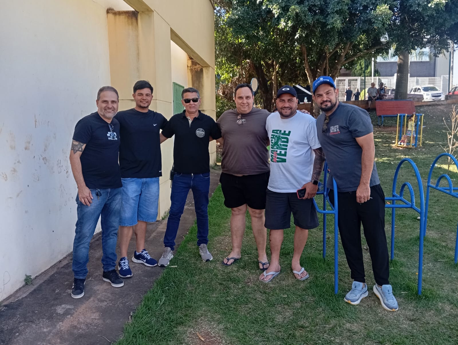 Os elegantes Juninho, Vinicius, Donizete, Luiz, João Paulo e Maicon